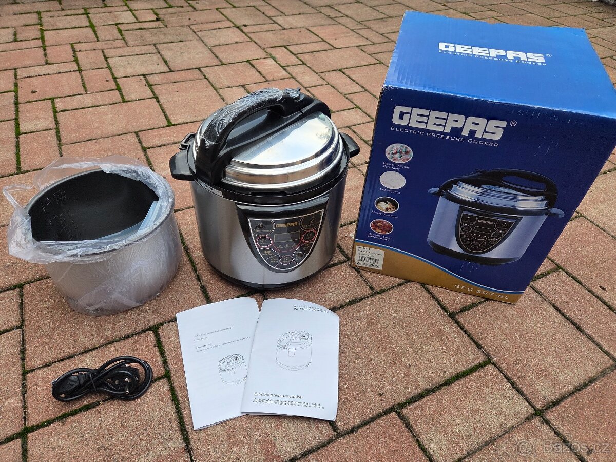 Papinak tlakový hrnec novy