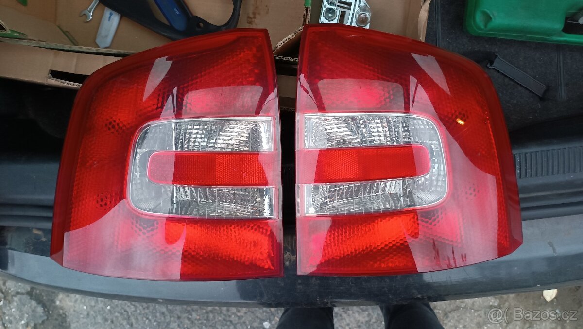 Zadní světla Octavia 2 combi