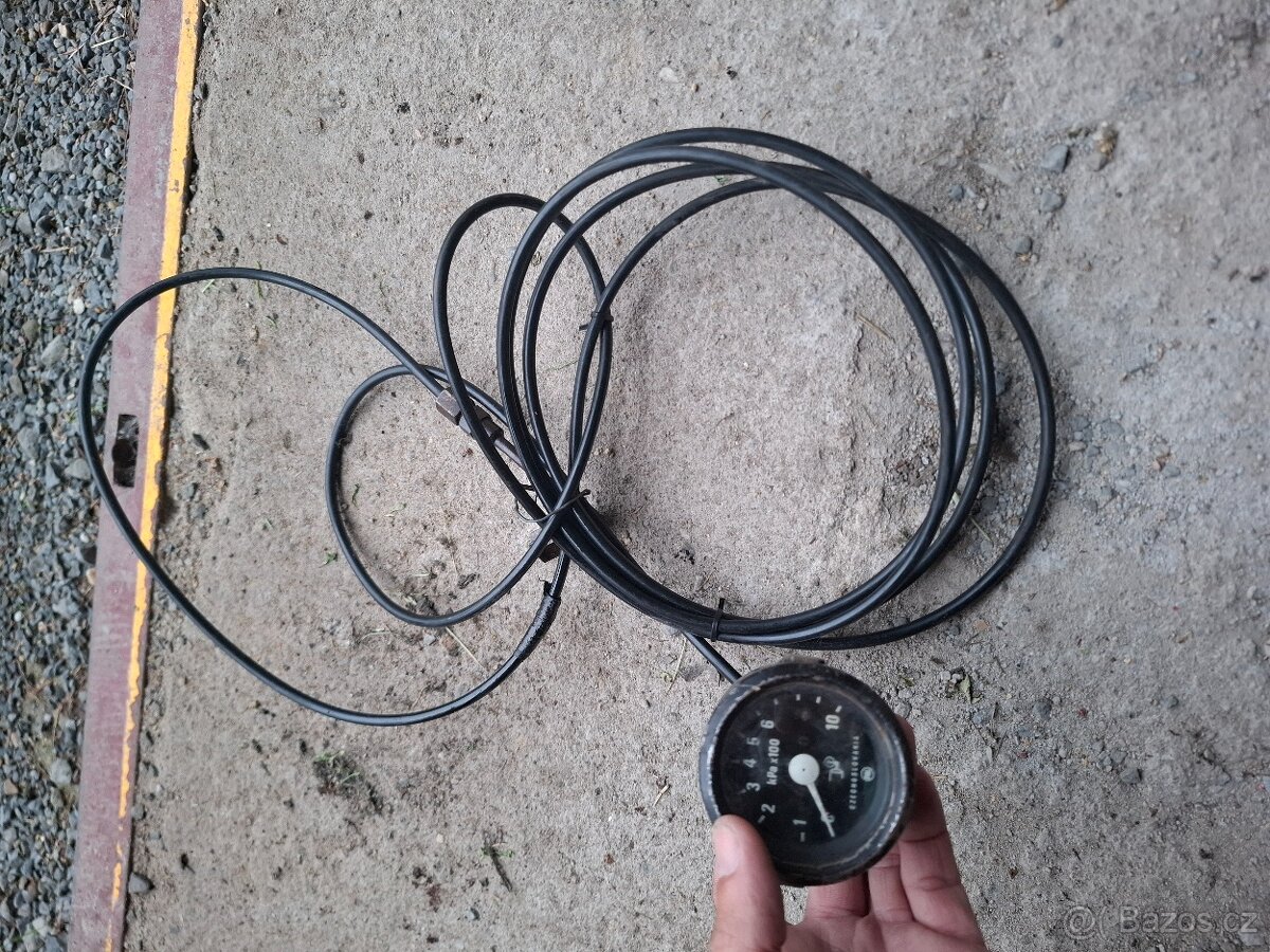 Škoda - tlakoměr oleje pro starší škodovky