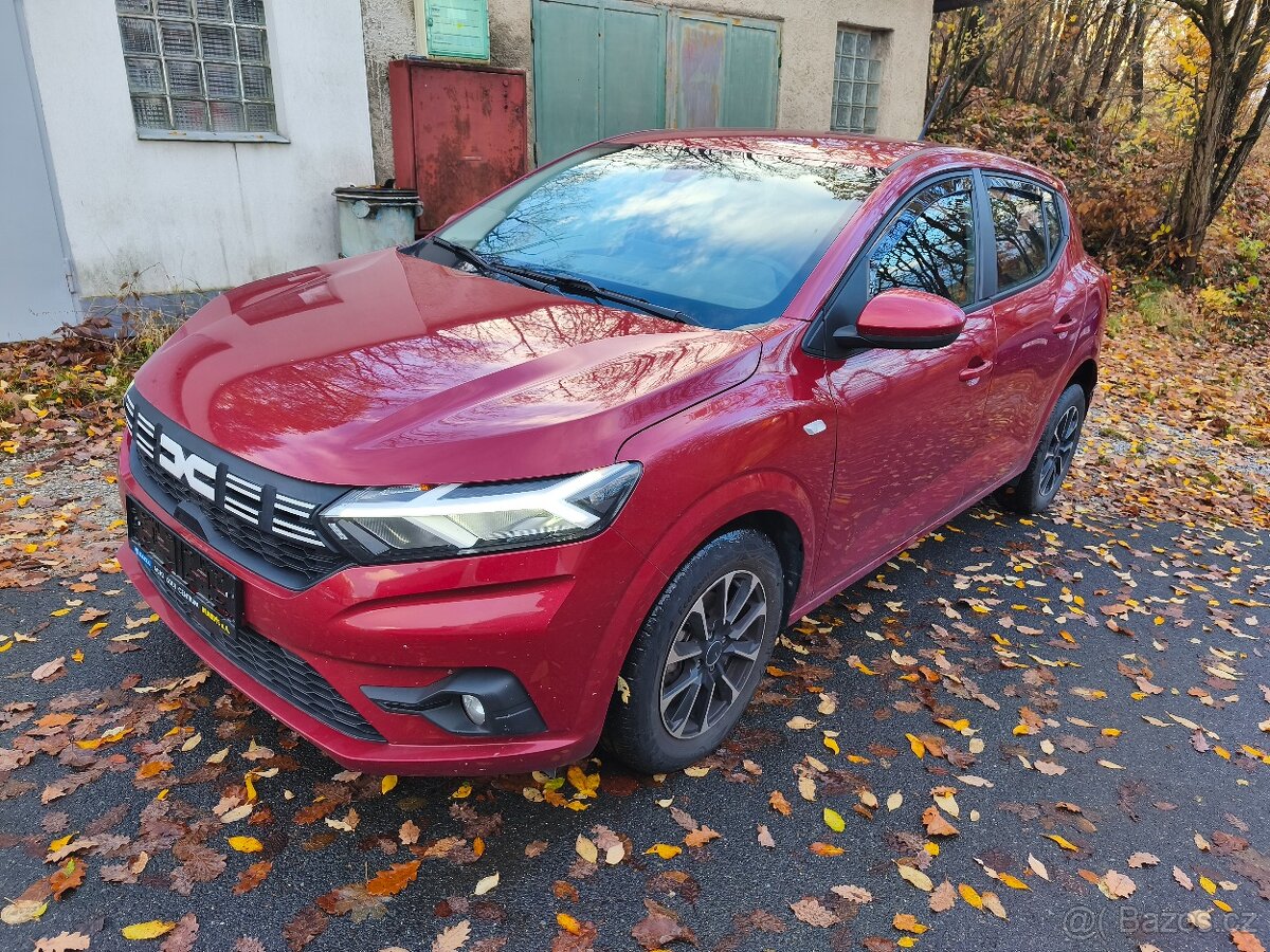 Dacia Sandero 999cm,67kw,03/2023. ČR, 1 majitel.