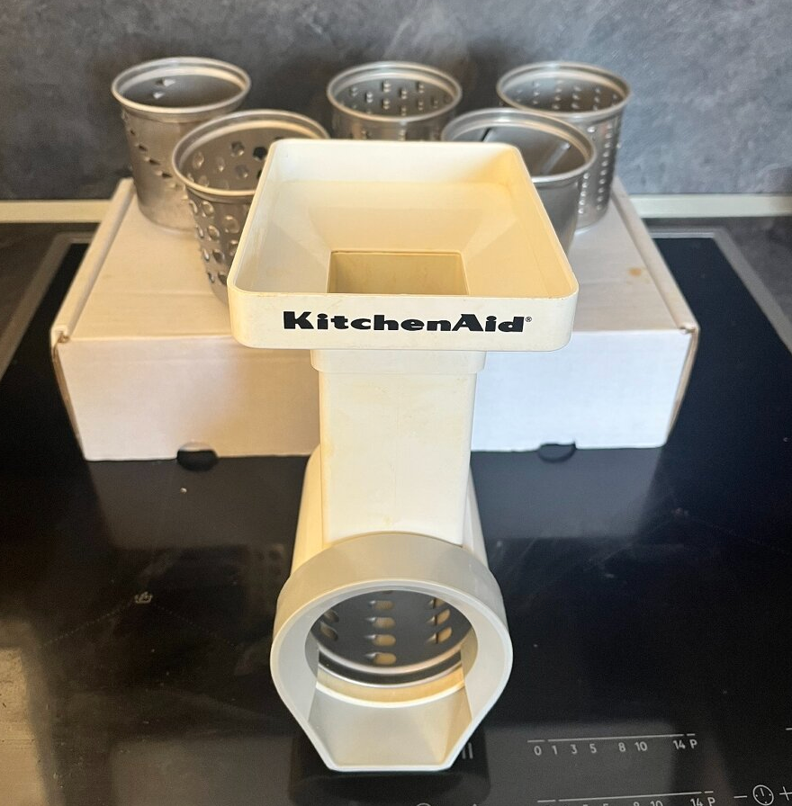 Kráječ zeleniny KitchenAid