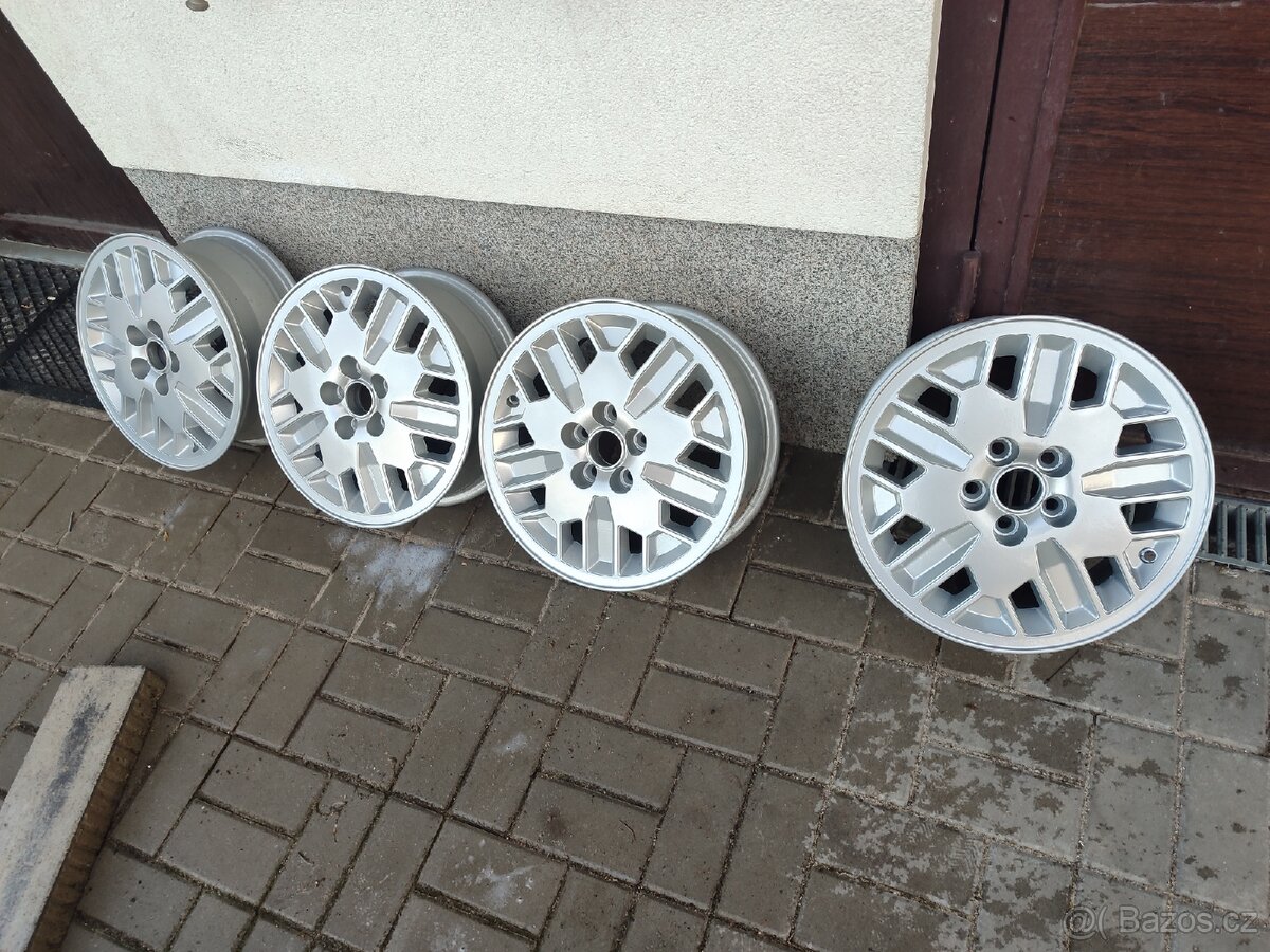 ALU kola 5x100 6x15 po renovaci