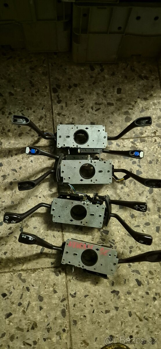 Páčky pod volantem 996 porsche