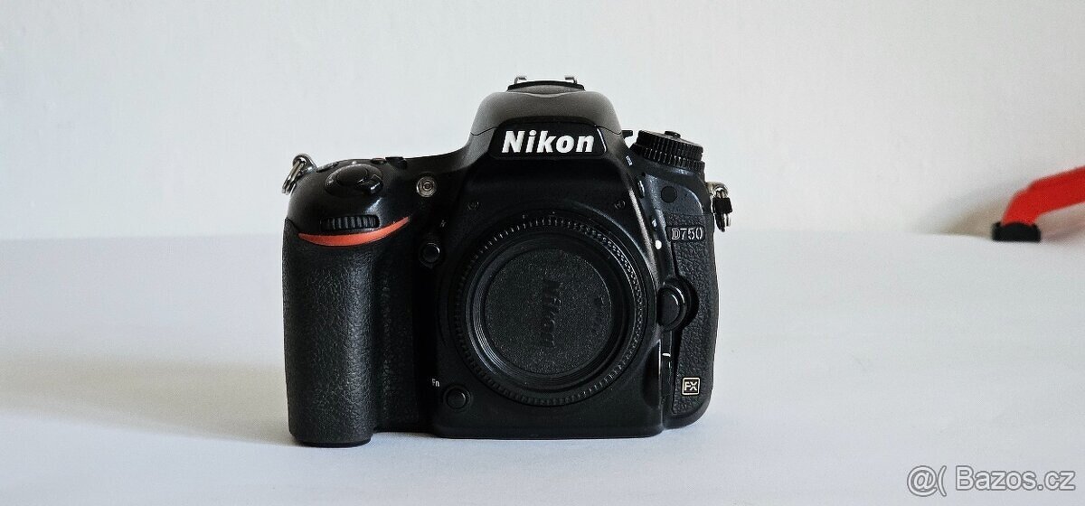 Prodám Nikon D750