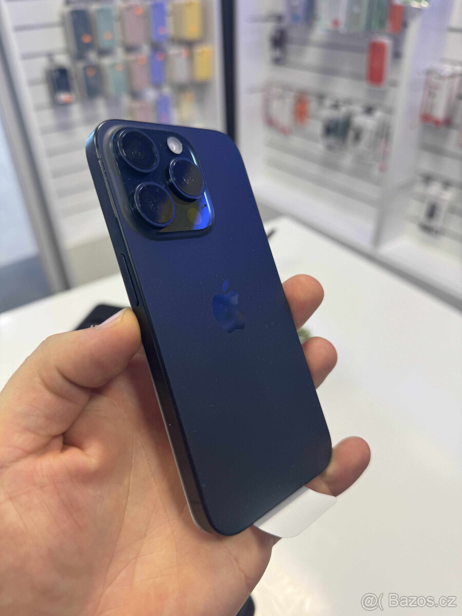 iPhone 15 Pro 256GB Blue Titanium