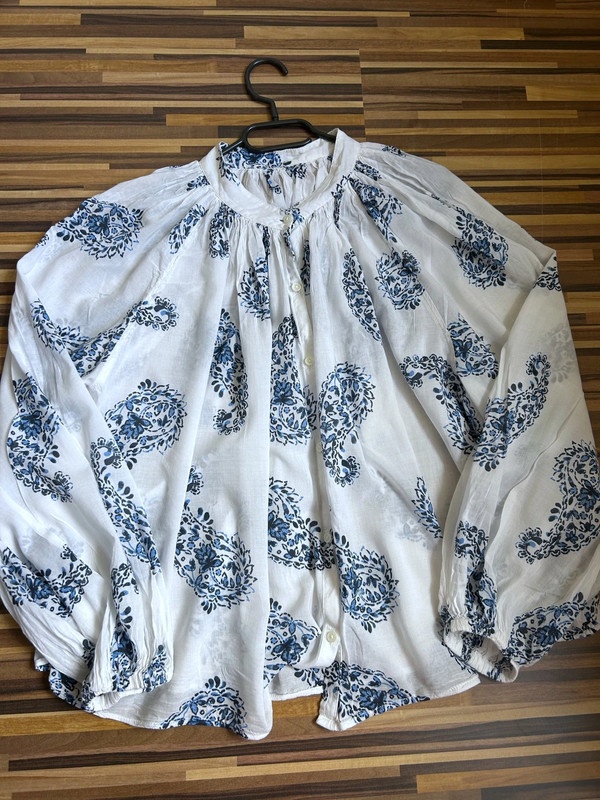 Dámska letná halenka