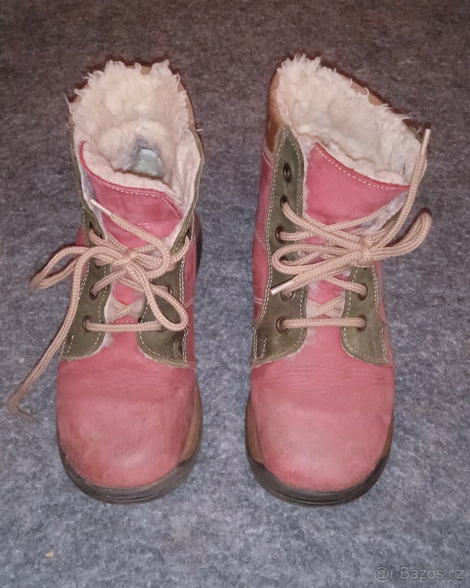 Dívčí zimní boty 30