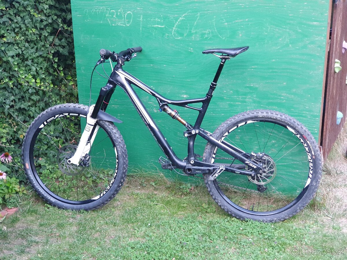 Trailové kolo Specialized