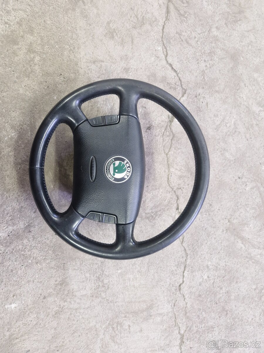 Multifunkční volant škoda Octavia 1