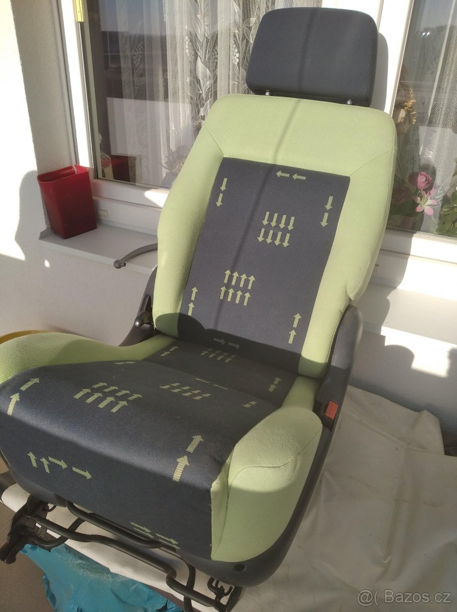 Volkswagen Sharan autosedačka