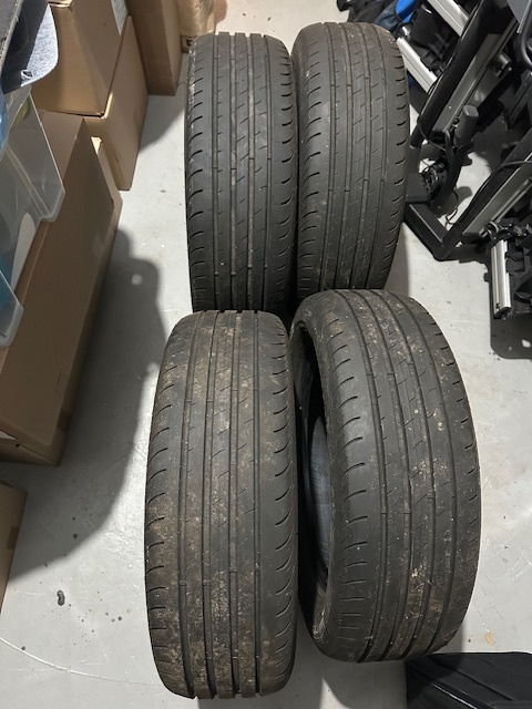 205/60/16 96V Letní 4ks