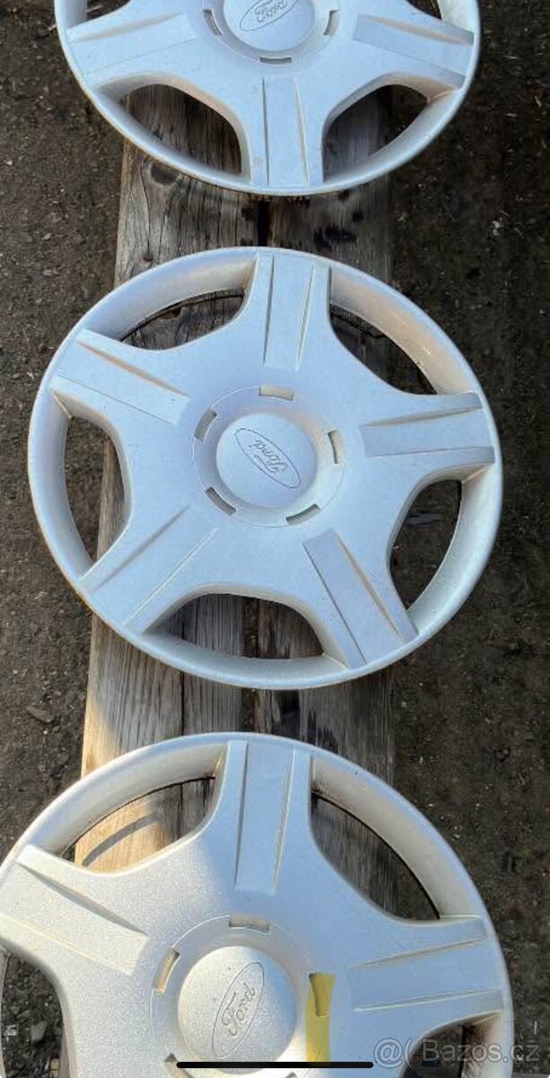 Original poklice Ford 15"