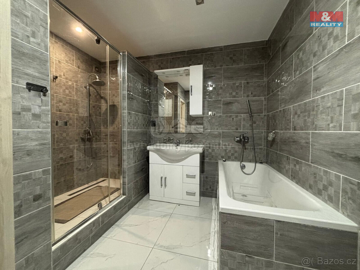 Prodej bytu 3+1, 78 m², Orlová, ul. Adamusova