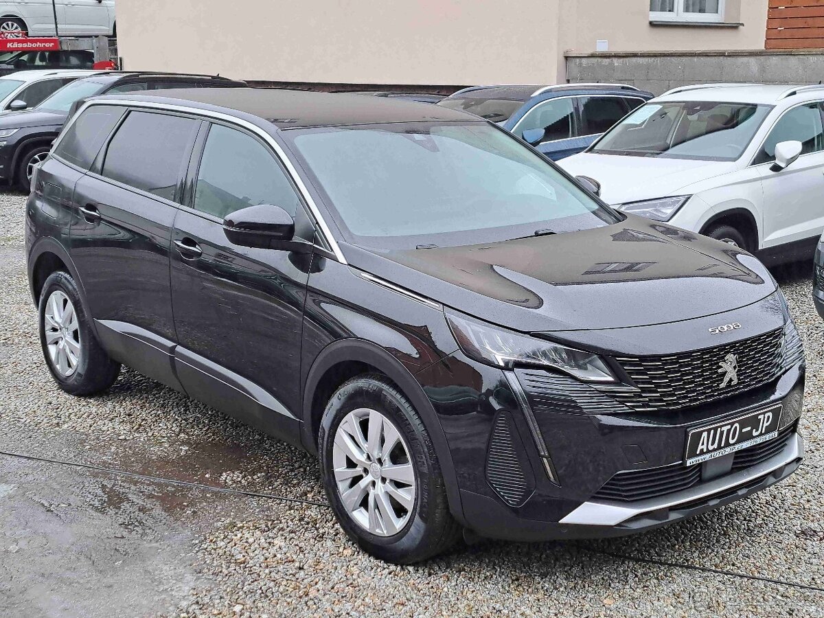 Peugeot 5008 1,5 HDI EAT8 ACTIVE 156.000 km