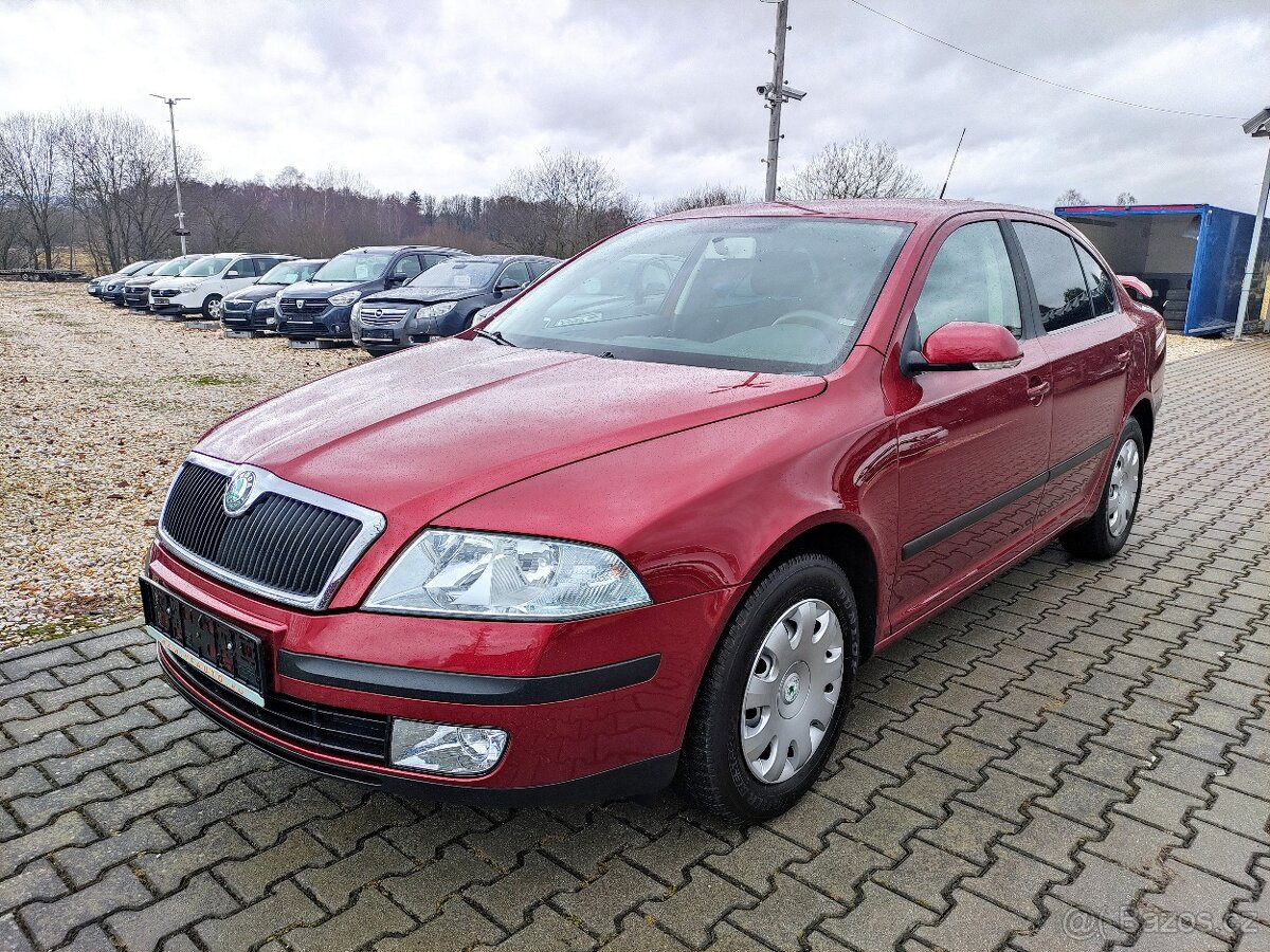 ŠKODA OCTAVIA 2, 1.6 MPi 75KW,AMBIENTE,CD,PDC,BC,10x AIRBAG
