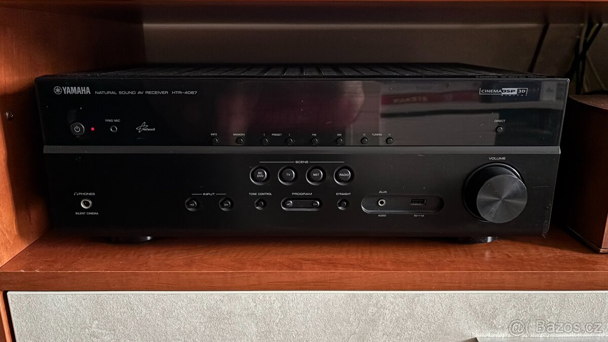 Reciever YAMAHA HTR 4067