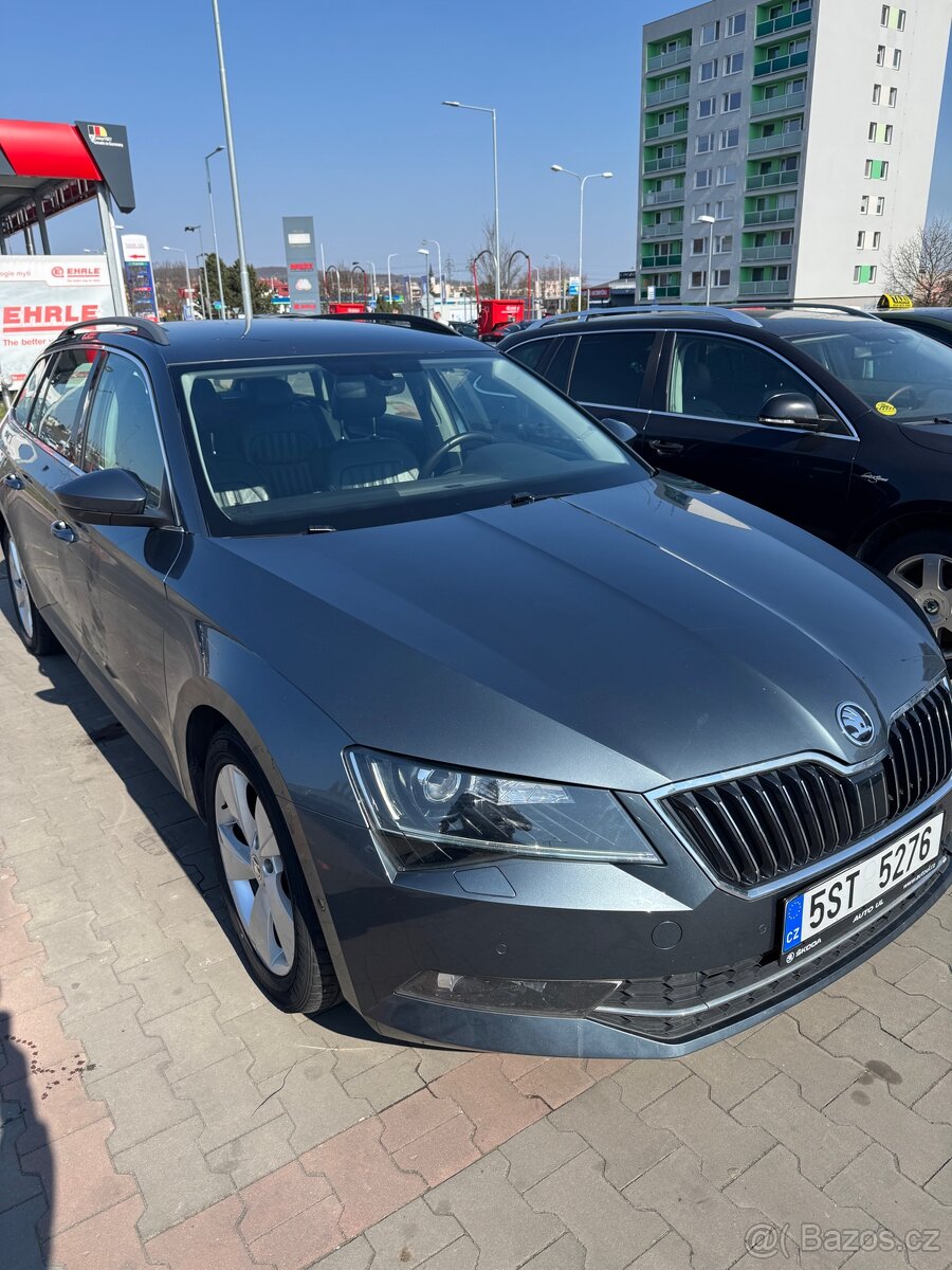 Superb 3 1.6TDI Manual