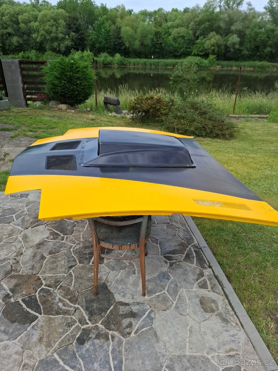 Přední kapota Pontiac Trans Am