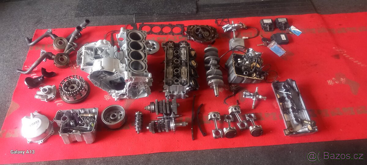 Yamaha R6,FZ6 2005