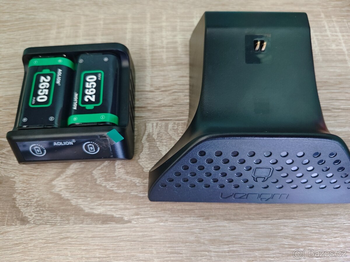 Xbox nabíječka plus Venom držák 50% sleva