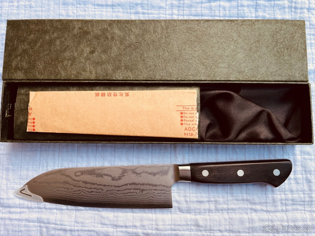Japonský nůž Santoku - Damast 61.HRC - Nový