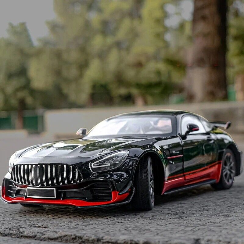 1:18 Mercedes Benz AMG GTR Model Light and Sound
