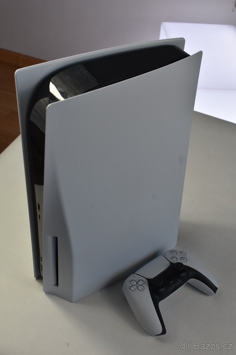SONY PlayStation 5 (VERZE S MECHANIKOU)