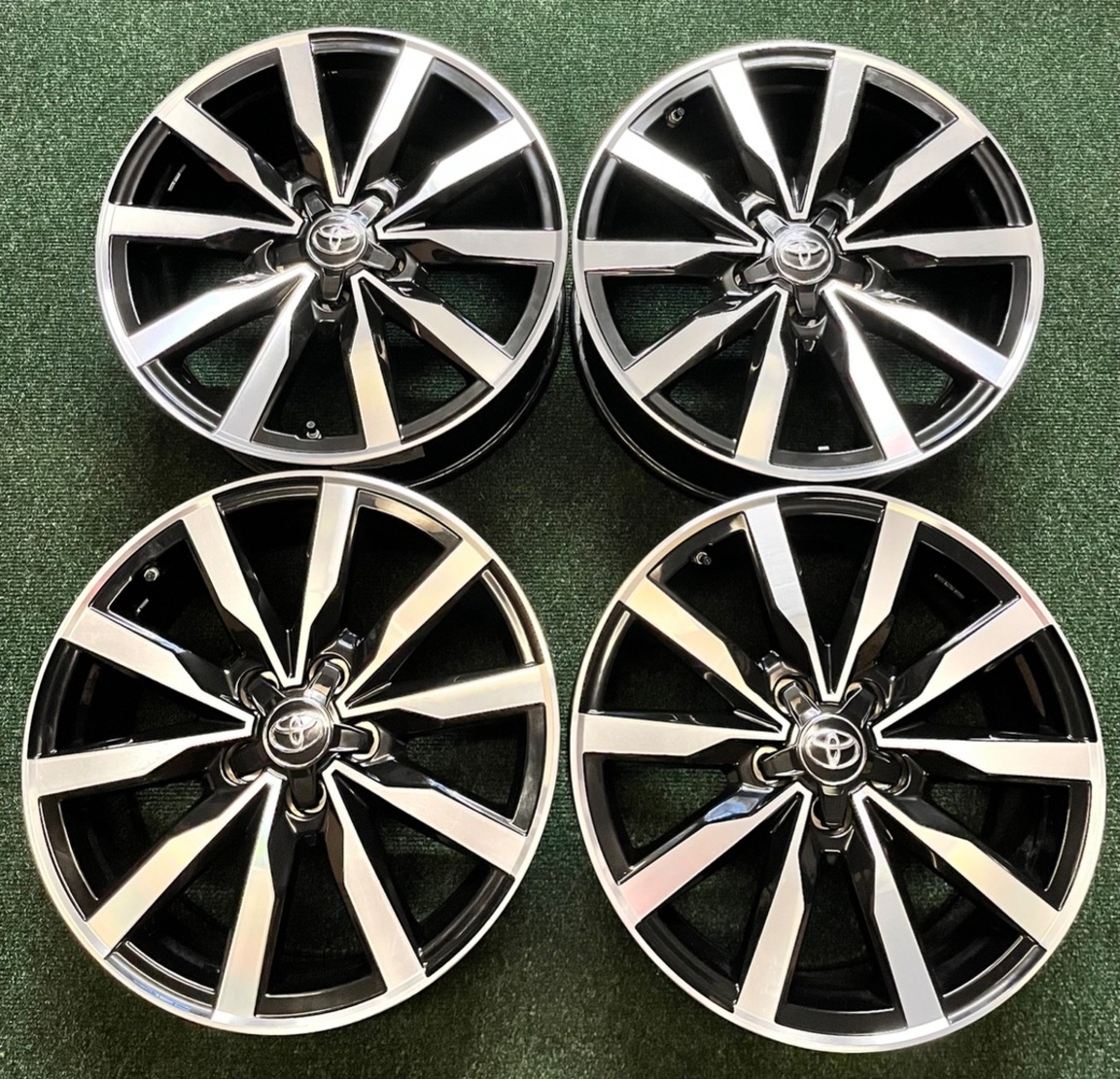 5x114,3 R18 Toyota Corolla 2019+ Alu disky - TOP STAV