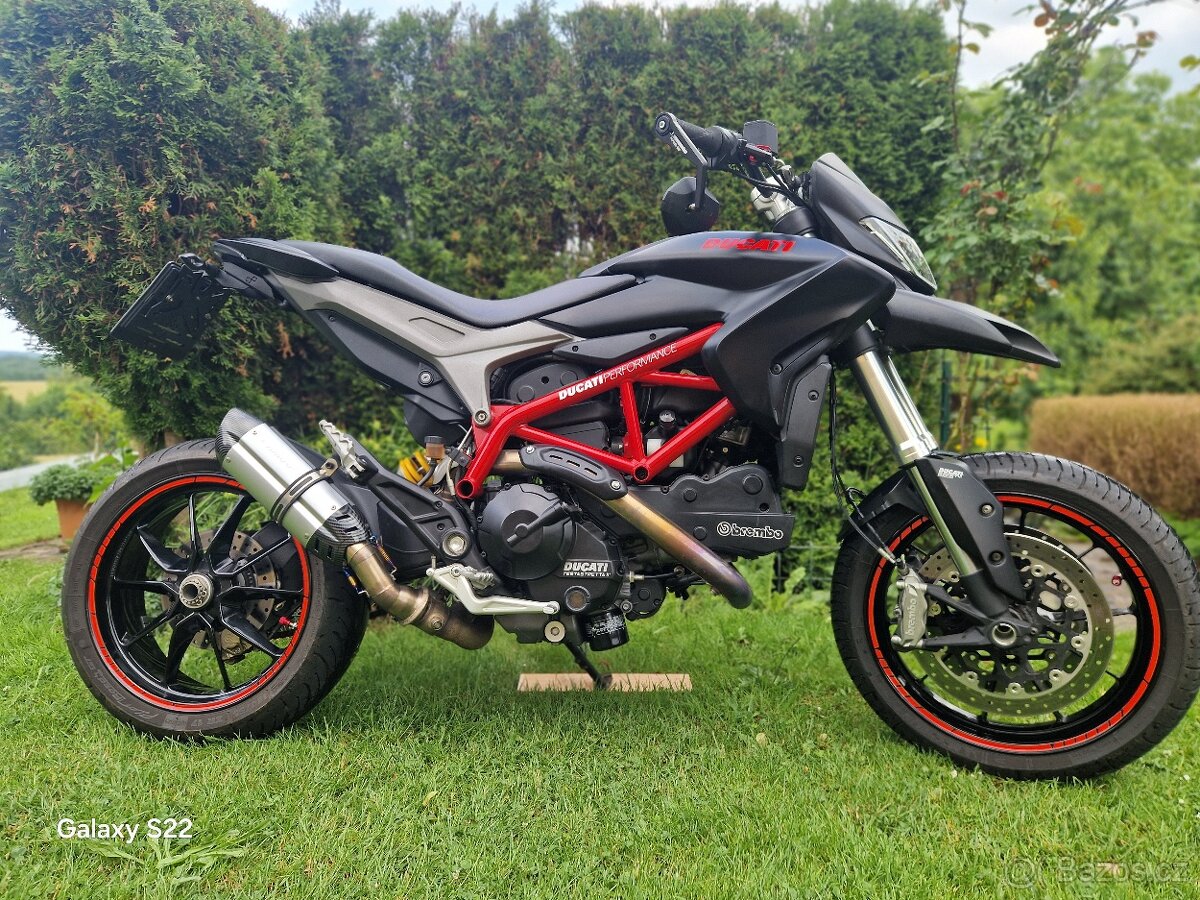 Ducati hypermotard 821