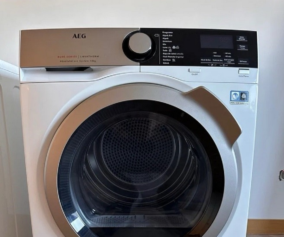 Sušička AEG lavatherm 8000 series, 8kg, A++
