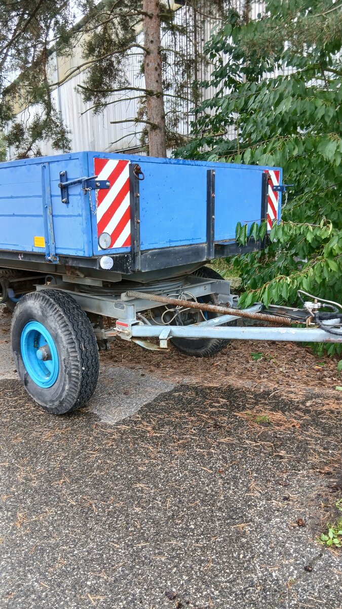 Vlečka za traktor
