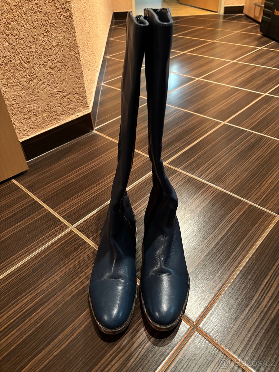 Dámské kožené kozačky