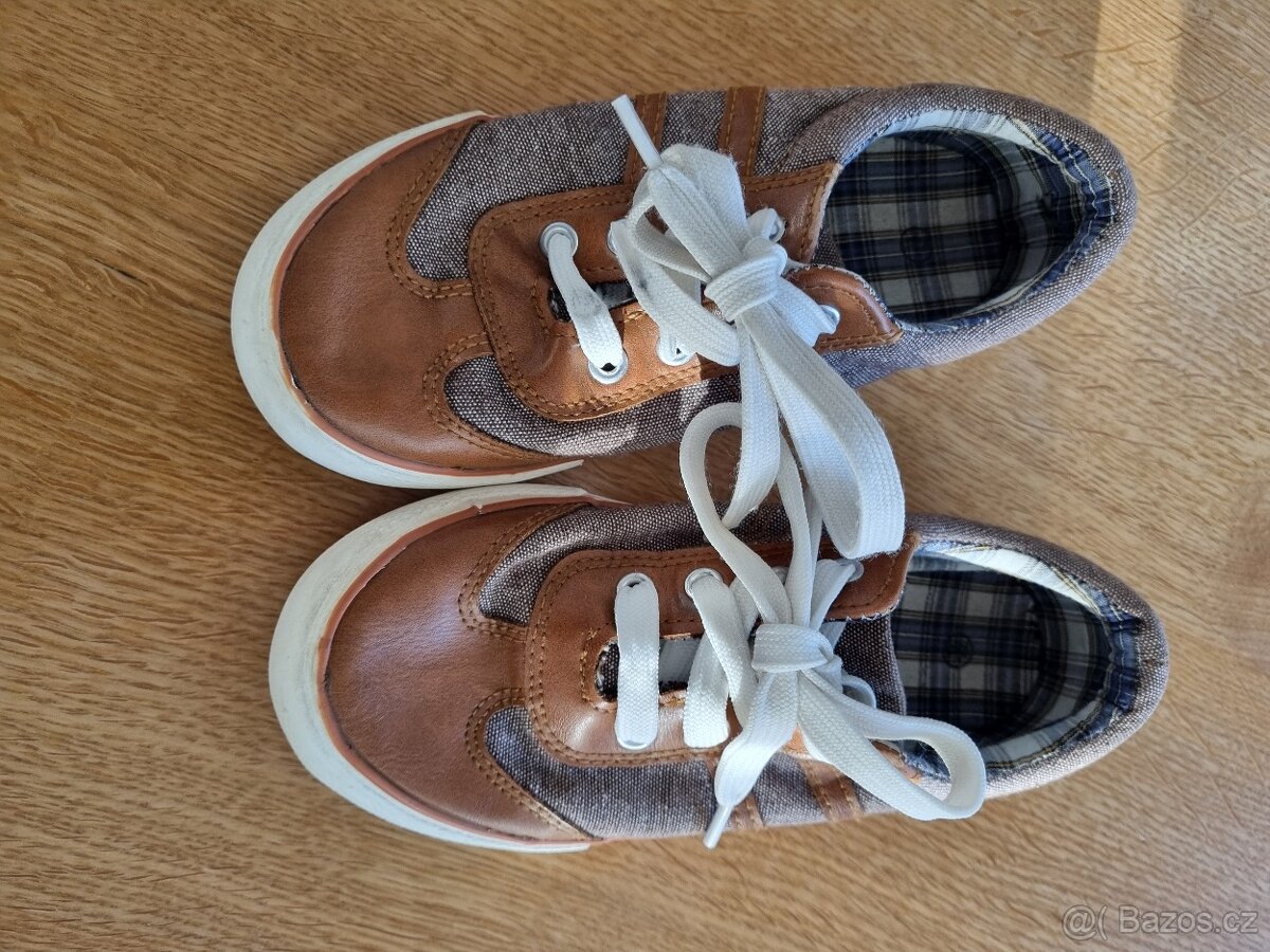 Dětské tenisky kůže/textil šněrovací vel. 29 jako nové