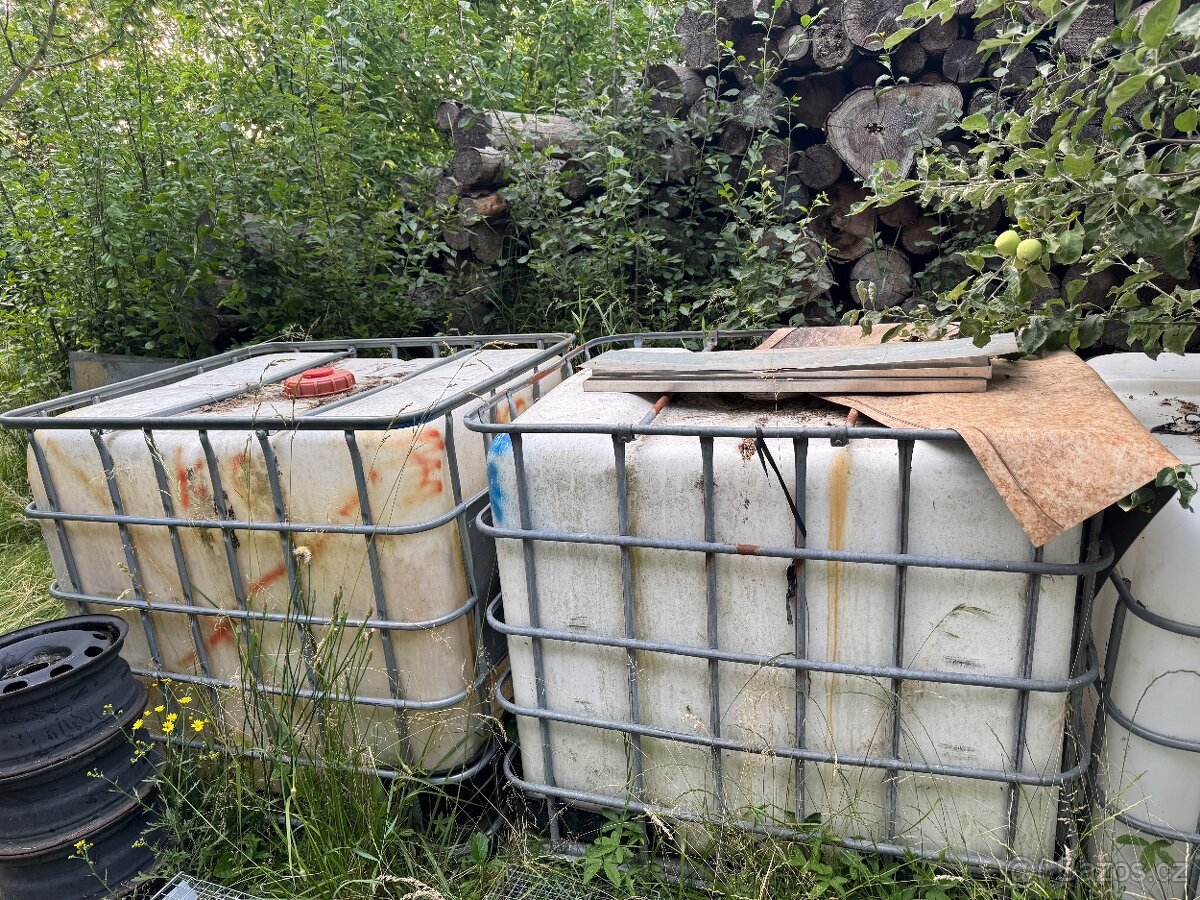 IBC nádrž 1000l