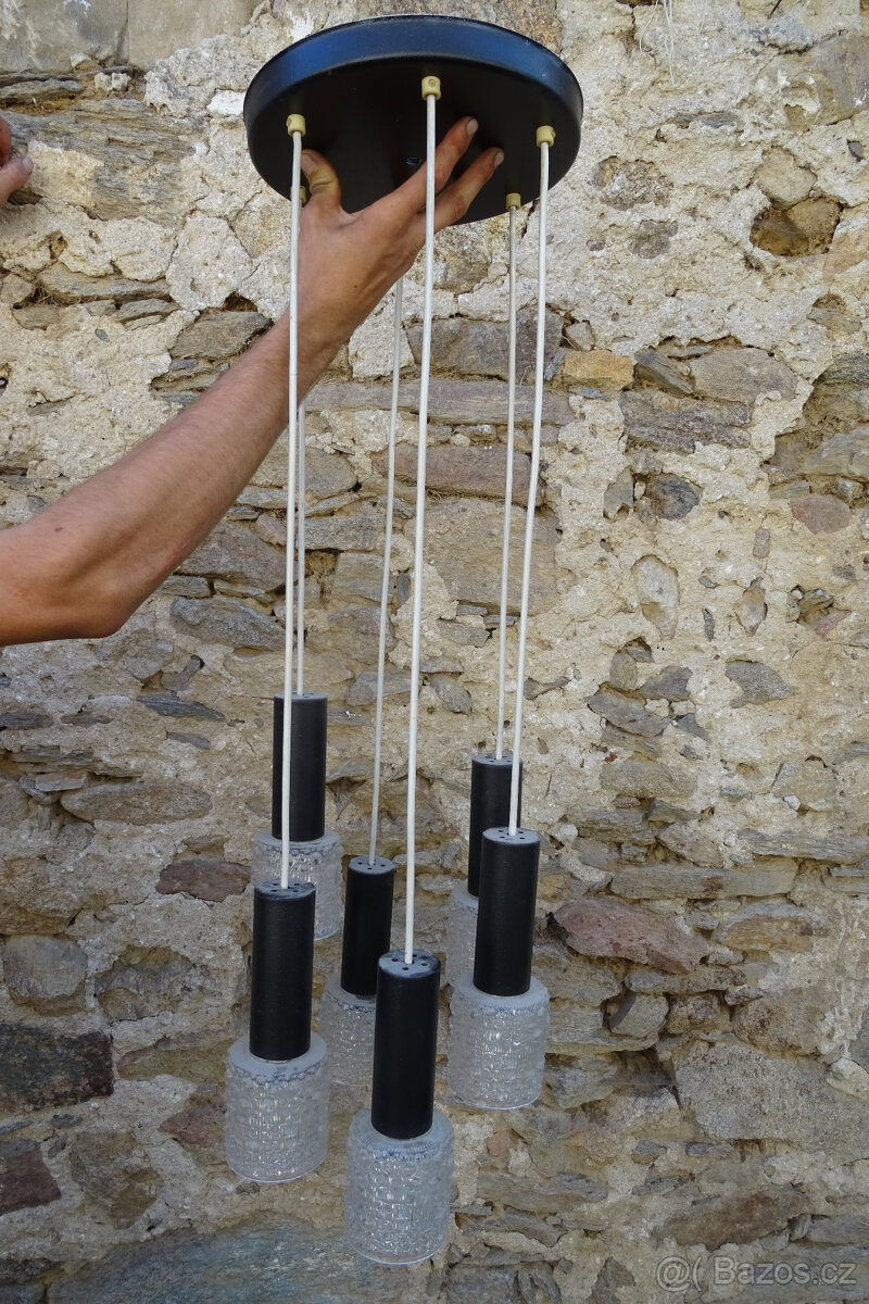 Lustr z obývacího pokoje