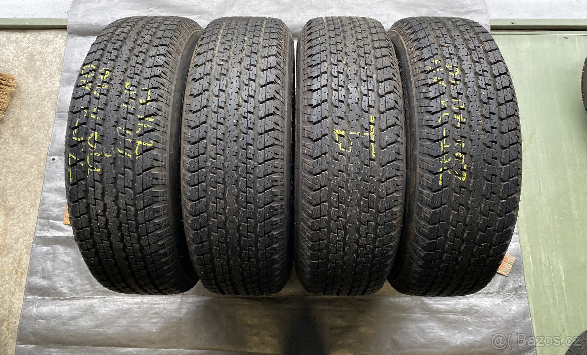 255 70 18 Bridgestone, pneu celoroční, 4ks