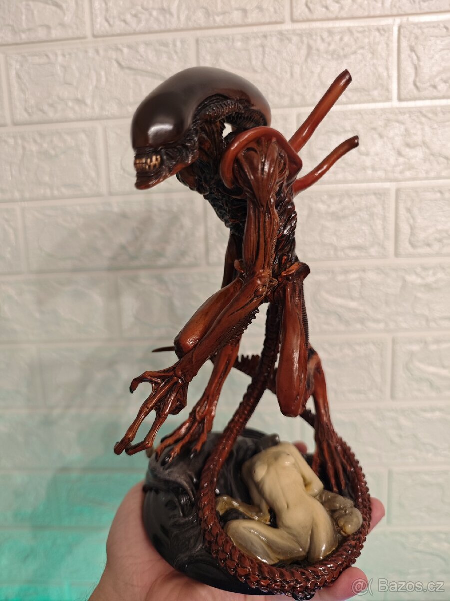 Alien Resurrection soška