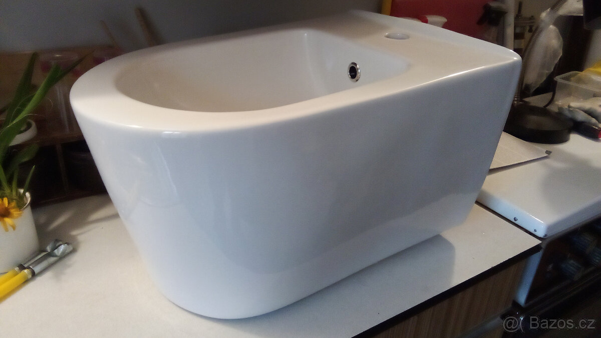 bidet - zánovní