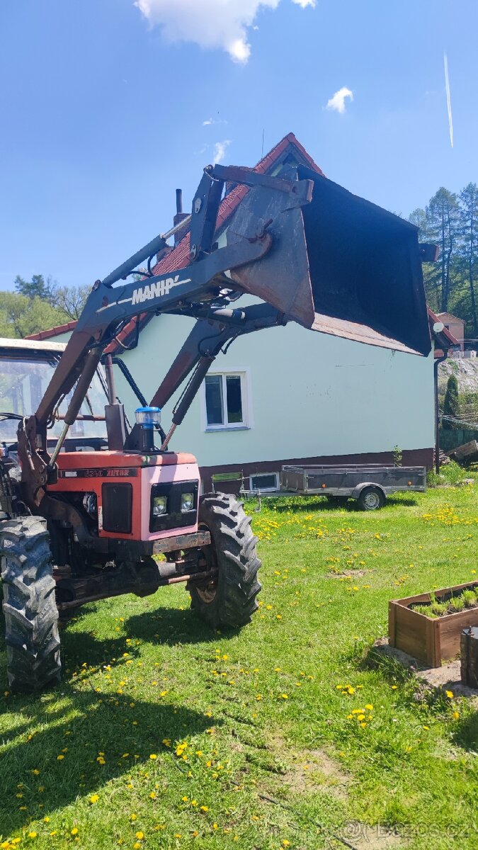 Čelní nakladač na Zetor UŘ1
