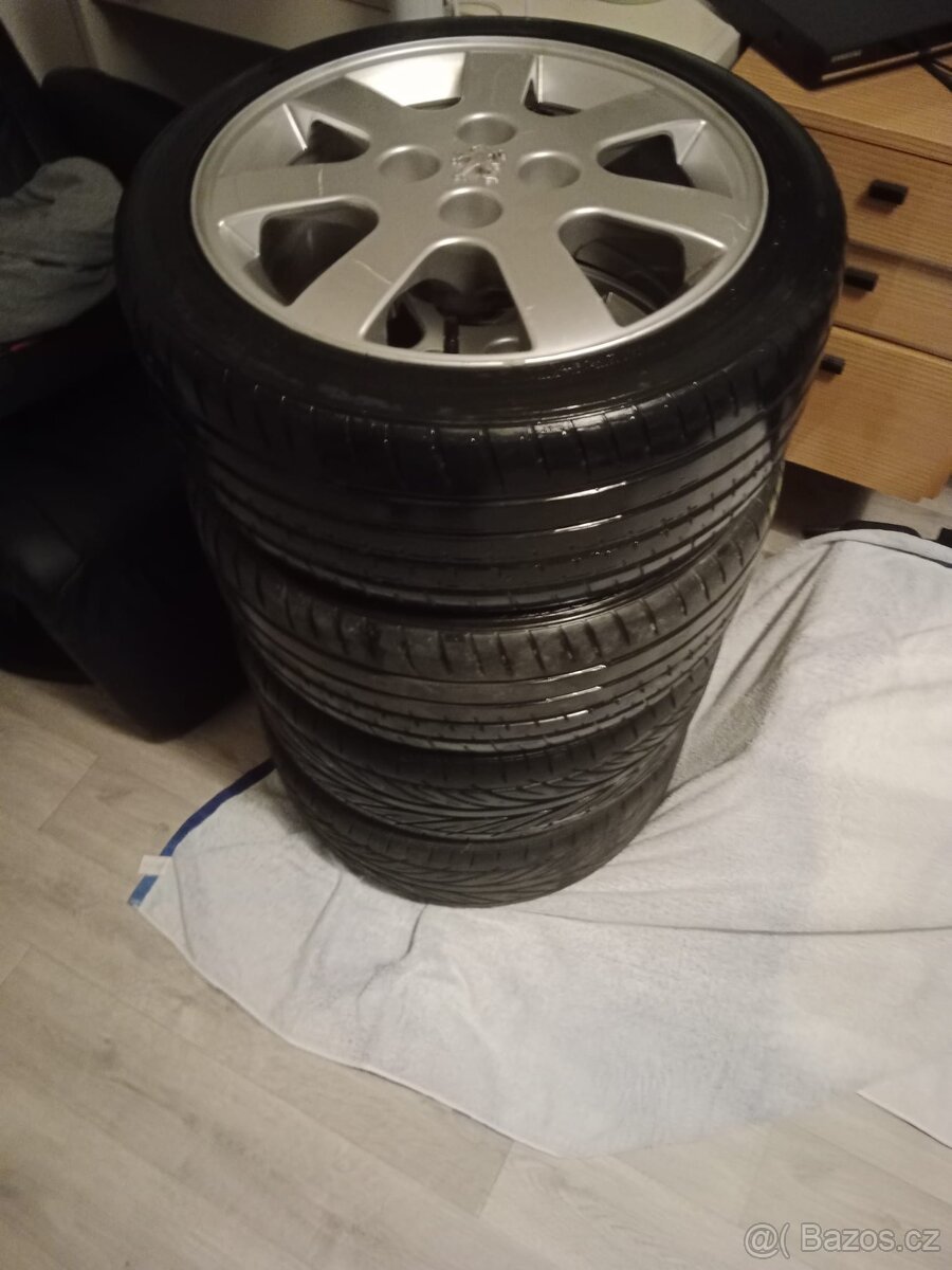 Alu kola na Peugeot