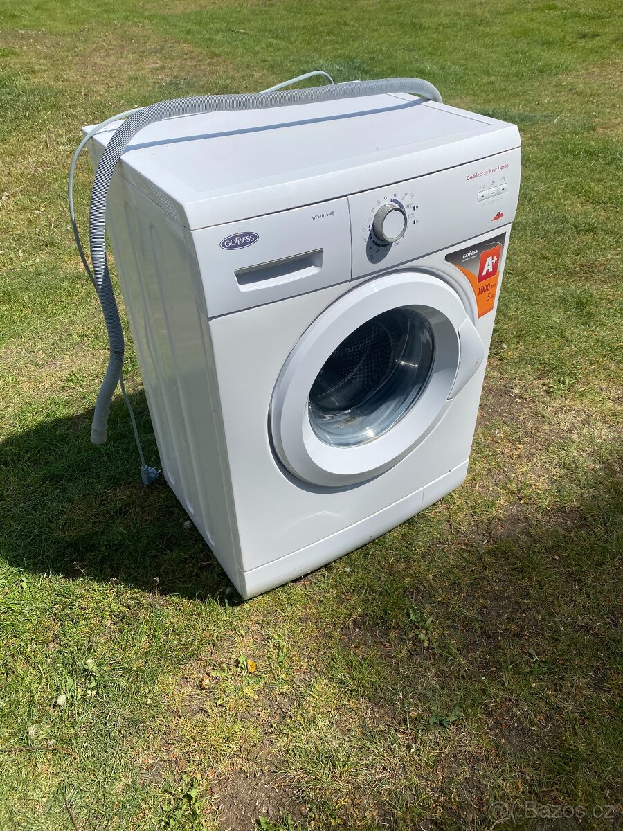 pračka automatická pračka menší pračka