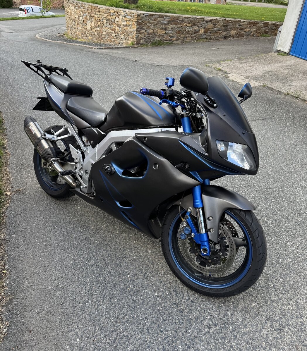 Suzuki SV650S