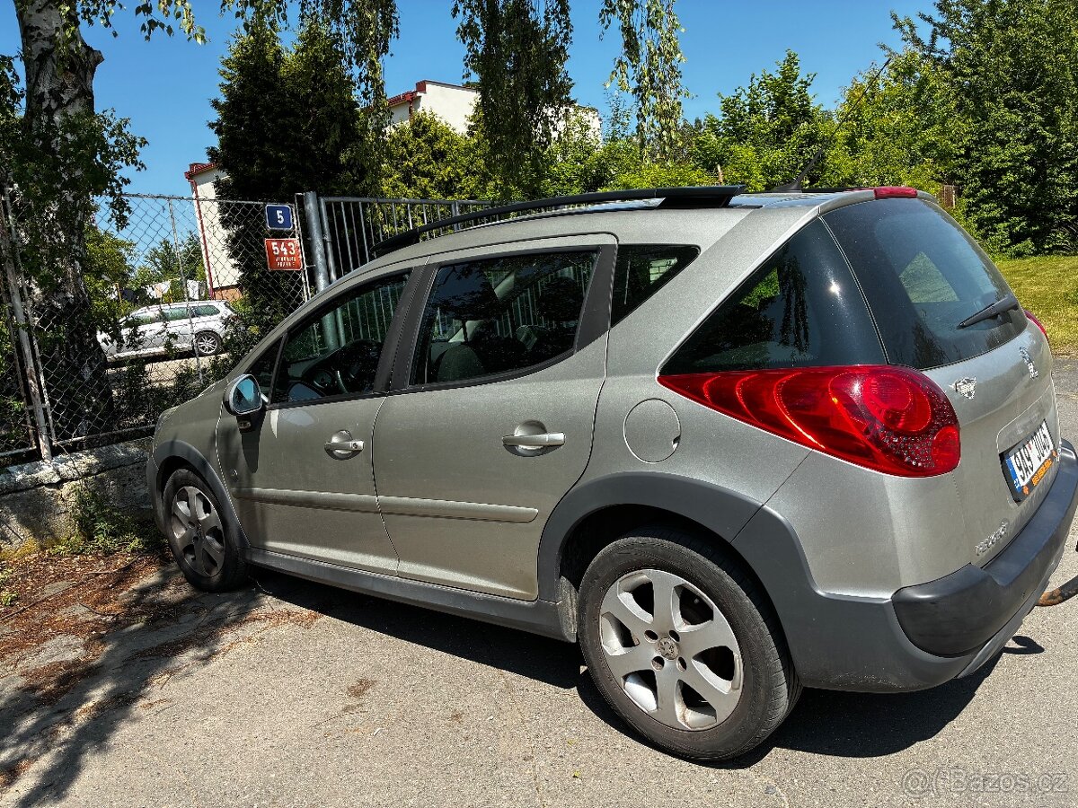 Peugeot 207 top 