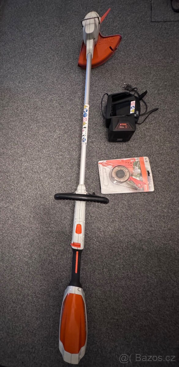 aku vyžínač stihl fsa 57