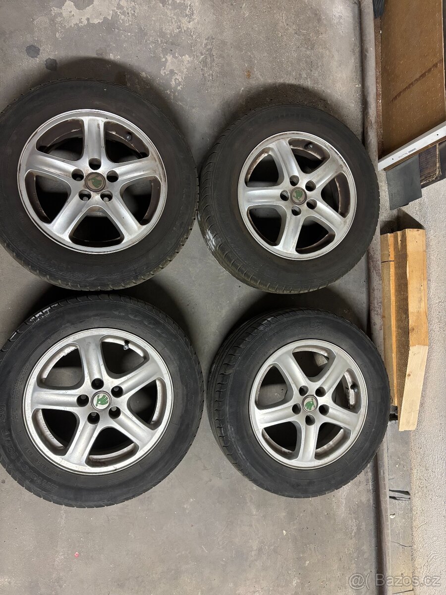 Alu kola 15" Škoda Octavia 1