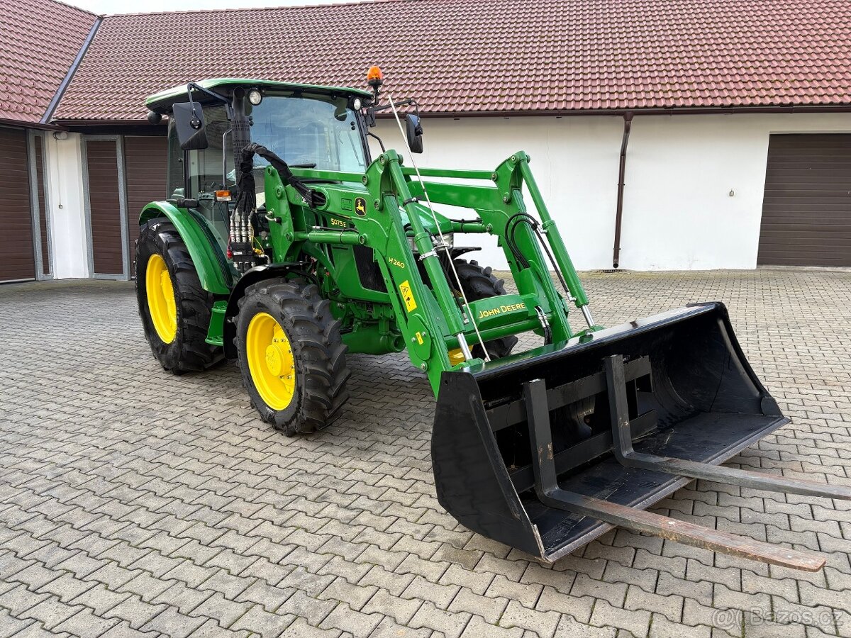 JOHN DEERE 5075 E s čelním nakladačem 76Mth