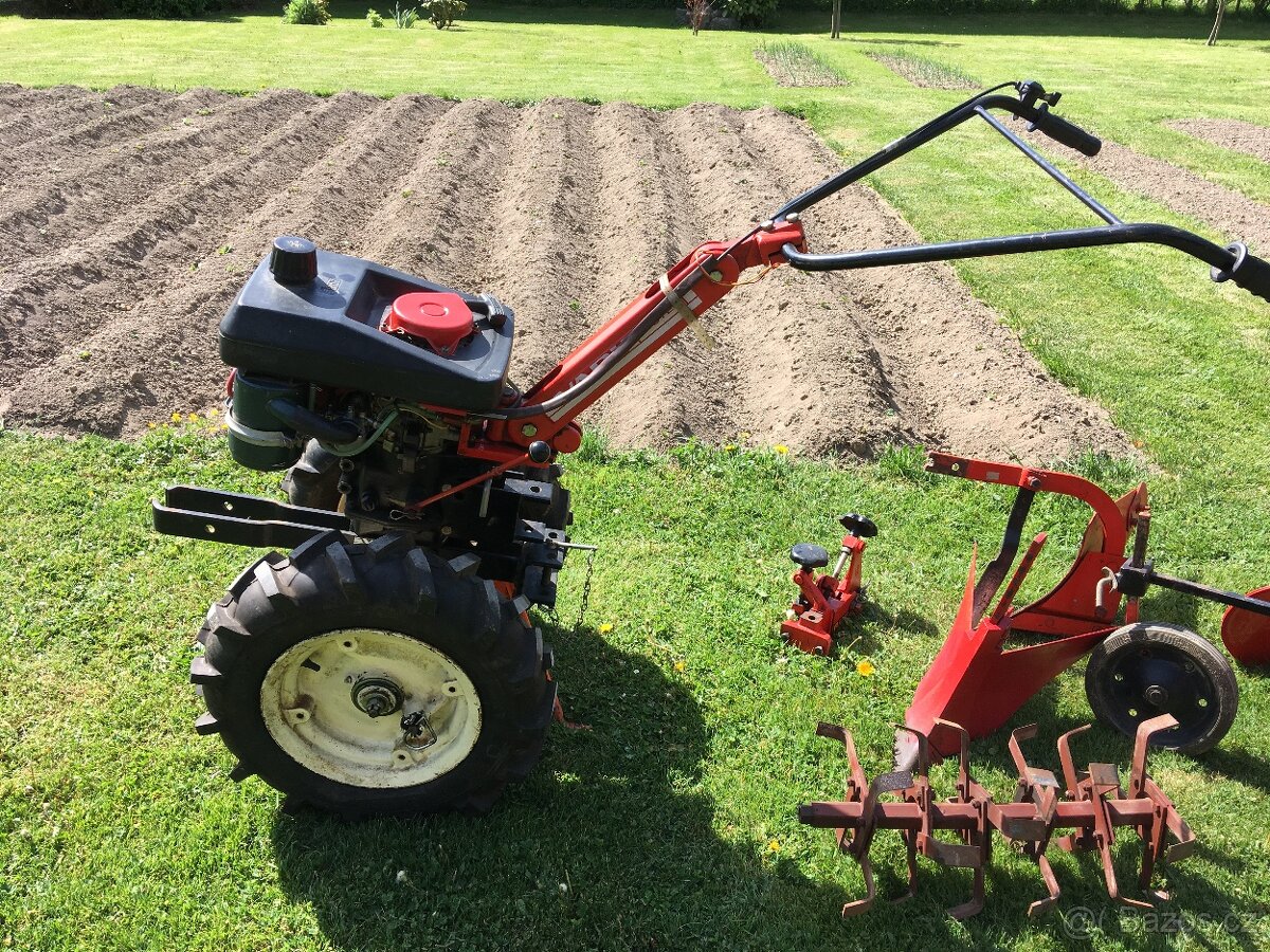 Malotraktor Tera Vari