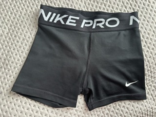 Dívčí kraťasy NIKE PRO, vel. S