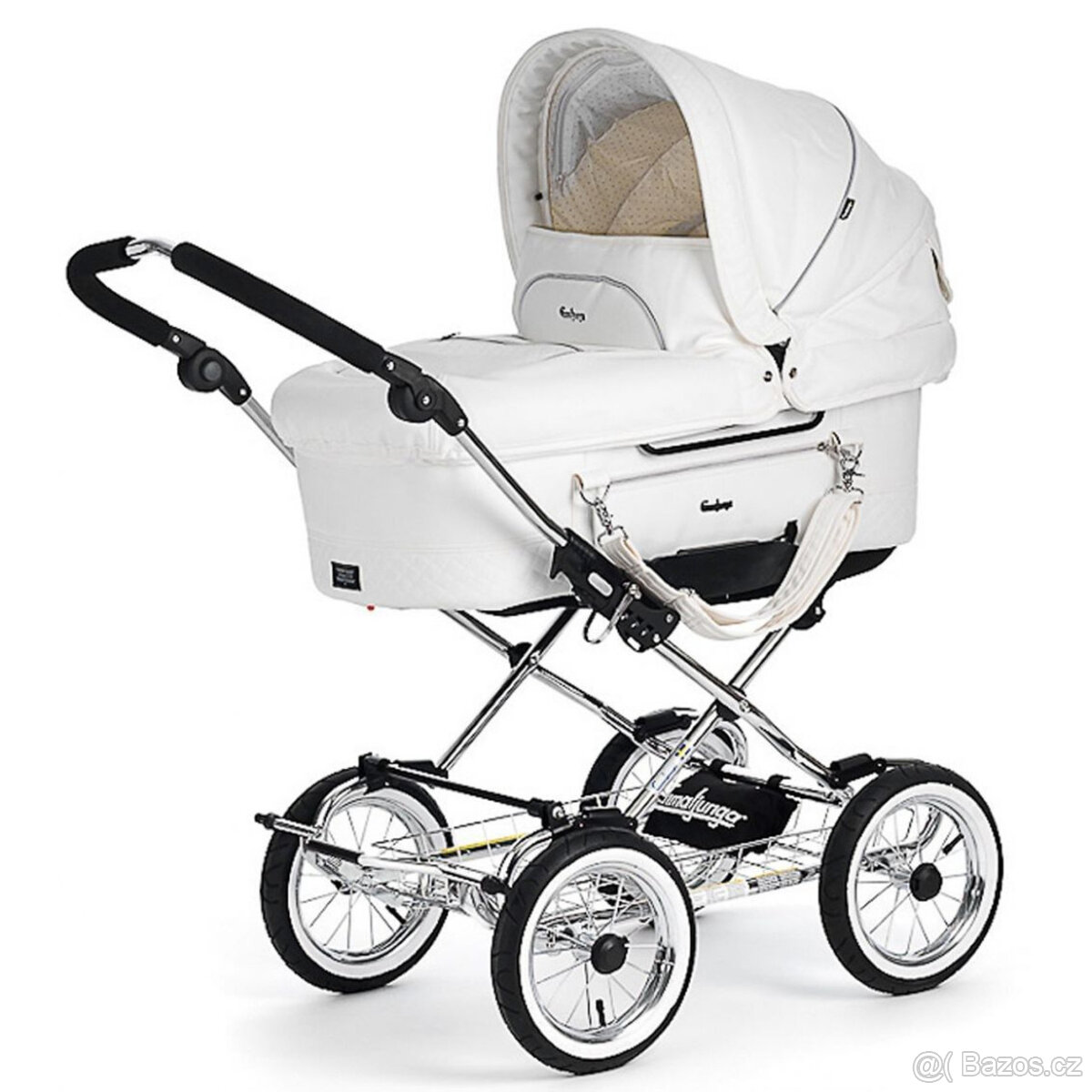 EmmalJunga Mondial De Luxe - Classic White Leatherette Pram