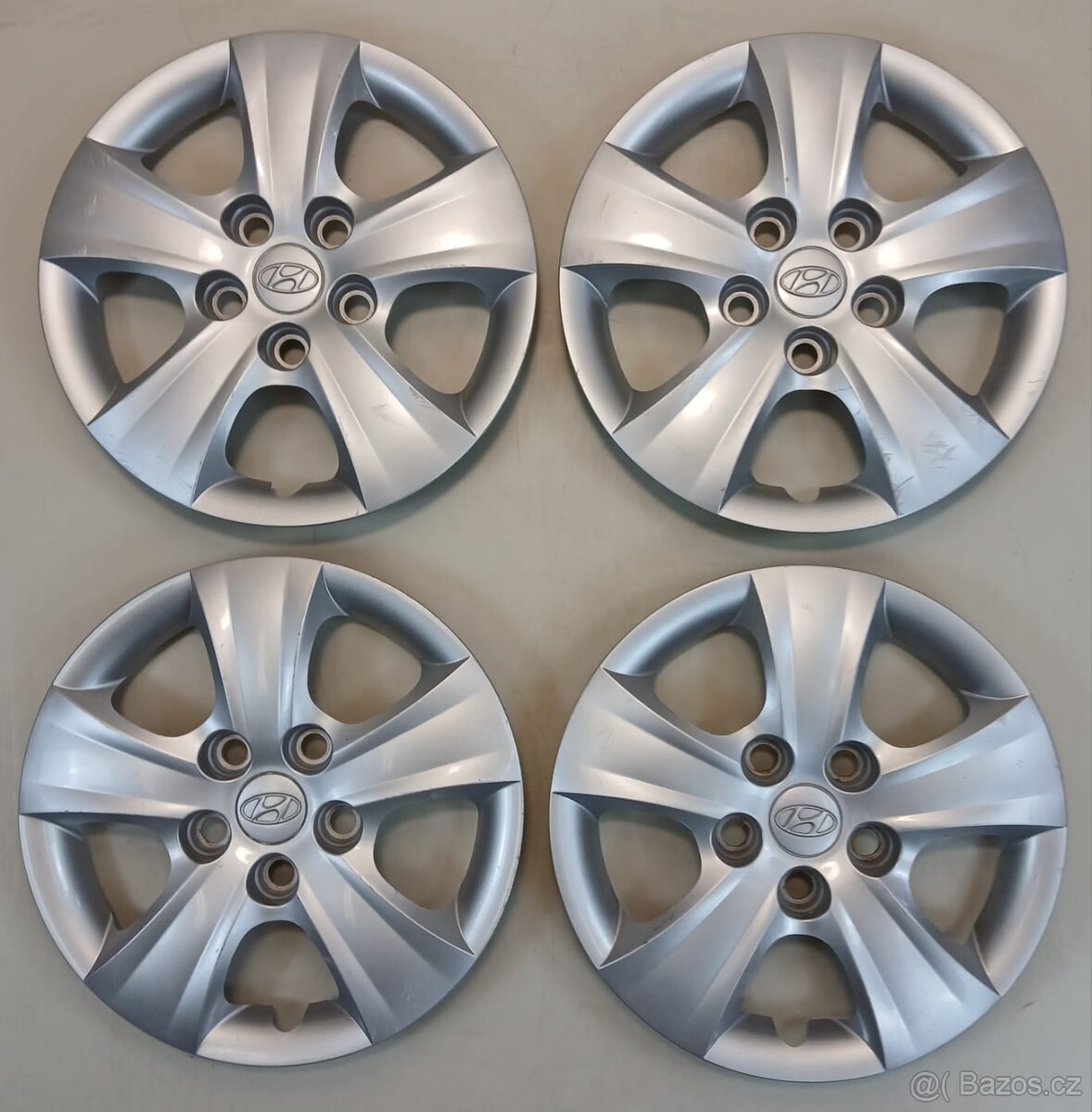 Originální poklice Hyundai 15"